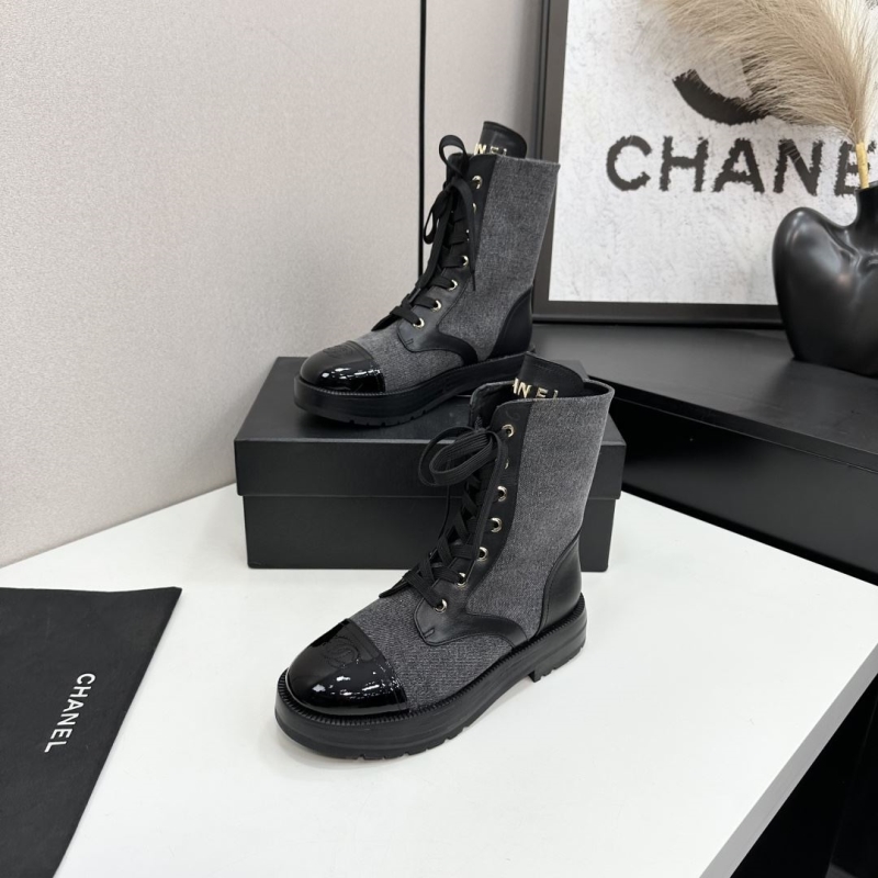 Ch**el boots
